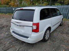 Load image into Gallery viewer, POWER STEERING PUMP Town & Country Caravan Ram Van 2011-2019 - CTL315322
