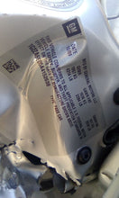Load image into Gallery viewer, RADIATOR FAN ASSEMBLY Aura G6 Malibu 2004 04 2005 05 2006 06 07 08 09 - CTL322480