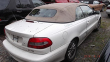 Load image into Gallery viewer, AUTOMATIC TRANSMISSION Volvo C70 S70 V70 1999 99 2000 00 FWD - MM762179
