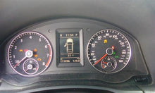 Load image into Gallery viewer, WIPER MOTOR VOLKSWAGON EOS GOLF JETTA RABBIT 05 - 07 - CTL327399