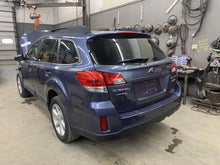 Load image into Gallery viewer, AC A/C AIR CONDITIONING COMPRESSOR Subaru Legacy 13 14 15 16 - DG104480