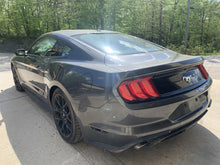 Load image into Gallery viewer, AC Compressor Ford Mustang 2019 - DG108492