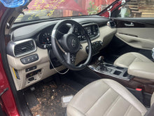 Load image into Gallery viewer, Side View Door Mirror Kia Sorento 2017 - DG111231