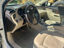Load image into Gallery viewer, Column Switch Buick Lacrosse 2010 - DG117725