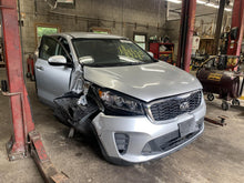 Load image into Gallery viewer, AC Compressor Kia Sorento 2019 - DG116862