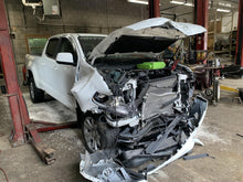 Load image into Gallery viewer, AC A/C AIR CONDITIONING COMPRESSOR Colorado Canyon 17 18 19 - DG117079
