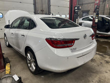 Load image into Gallery viewer, AC Compressor Buick Verano 2013 - DG118339
