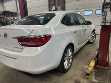 Load image into Gallery viewer, AC Compressor Buick Verano 2013 - DG118339