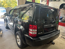 Load image into Gallery viewer, AC A/C AIR CONDITIONING COMPRESSOR Nitro Liberty 09 10 11 12 - DG118827