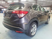 Load image into Gallery viewer, AC A/C AIR CONDITIONING COMPRESSOR Honda HR-V 16 17 18 - DG120971