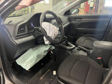 Load image into Gallery viewer, AC A/C AIR CONDITIONING COMPRESSOR Elantra 2017 17 2018 18 - DG122345