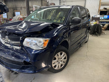 Load image into Gallery viewer, AC A/C AIR CONDITIONING COMPRESSOR Town & Country Caravan Ram Van 11-17 - DG124859
