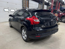 Load image into Gallery viewer, AC A/C AIR CONDITIONING COMPRESSOR Ford Focus 2012 12 2013 13 - DG128558
