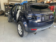 Load image into Gallery viewer, AC CONDENSER Land Rover LR2 2008 08 2009 09 2010 10 2011 1 - DG129138