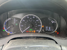 Load image into Gallery viewer, AC Compressor LEXUS CT200H 2011 - DG131753