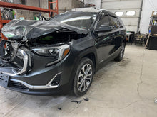 Load image into Gallery viewer, AC Compressor GMC Terrain 2018 - DG133337