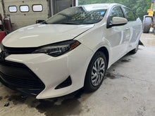 Load image into Gallery viewer, AC A/C AIR CONDITIONING COMPRESSOR Corolla 14 15 16 17 18 19 - DG138229