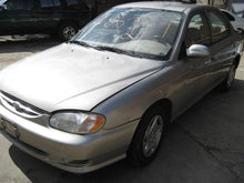 Load image into Gallery viewer, TRANSMISSION COMPUTER Kia Sephia Spectra 2000 00 01 - 593567