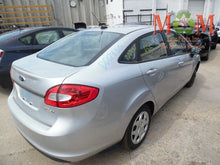 Load image into Gallery viewer, ECU ECM COMPUTER Ford Fiesta 2012 12 2013 13 - MM870955