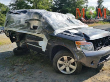 Load image into Gallery viewer, TRANSFER CASE Armada Pathfinder QX56 2008 08 2009 09 10 11 12 13 - MM885668