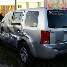 Load image into Gallery viewer, RADIO Honda Pilot 2009 09 2010 10 2011 11 - MM907813
