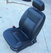 Load image into Gallery viewer, RADIO Chevrolet Impala Monte Carlo 2007 07 2008 08 - NW134622