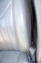 Load image into Gallery viewer, RADIO JAGUAR S TYPE 2000 00 01 02 03 AM FM CASSETTE - NW137794