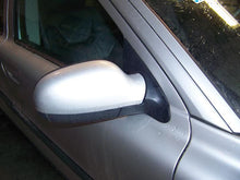 Load image into Gallery viewer, RADIATOR FAN ASSEMBLY Volvo V70 2001 01 02 03 Non Turbo - NW64726