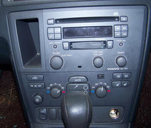 Load image into Gallery viewer, RADIATOR FAN ASSEMBLY Volvo V70 2001 01 02 03 Non Turbo - NW64726