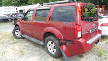 Load image into Gallery viewer, RADIO Nissan Pathfinder 2005 05 2006 06 2007 07 AM FM CD - MM1110810