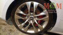 Load image into Gallery viewer, Temperature Controls Hyundai Genesis 2015 - MM1131498