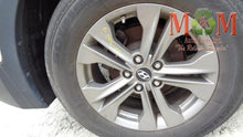 Load image into Gallery viewer, FRONT TEMPERATURE CONTROLS Hyundai Santa Fe 13 14 15 16 - MM1147016