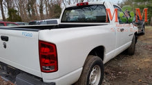 Load image into Gallery viewer, Alternator DODGE 1500 PICKUP 2005 - MM1192876