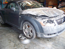 Load image into Gallery viewer, HID Control Module Audi S8 A8 A3 TT 2001 01 2002 02 03 04 05 06 07 08 - NW28725