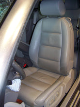 Load image into Gallery viewer, Amplifier Audi RS4 S4 A4 2006 06 2007 07 2008 08 Convertible - NW135949
