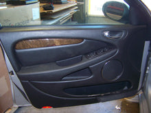 Load image into Gallery viewer, Radio Jaguar X Type 2003 03 AM FM - NW137855