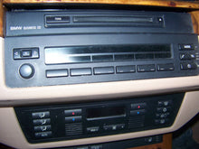 Load image into Gallery viewer, Xenon Headlamp aim control module BMW 540i 750i 525i 530i 97 98 99 00 01 - 06 - NW30717