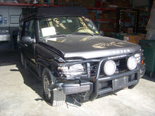 Load image into Gallery viewer, RADIO Land Rover 2001 01 2002 02 XQD101340 Alpine - NW139334