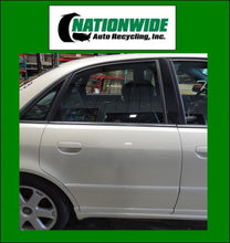 Load image into Gallery viewer, RADIO Audi A4 S4 1999 99 2000 00 2001 01 02 AM/FM/CASS - NW136180