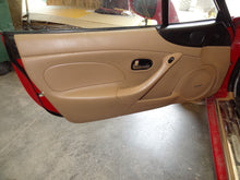Load image into Gallery viewer, RADIATOR FAN ASSEMBLY Mazda Miata 1999 99 2000 00 01 02 03 04 05 Right - NW64253
