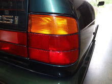 Load image into Gallery viewer, PARKLAMP 525i 530i 535i M5 89 90 91 92 93 94 95 Right - NW82185