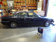 Load image into Gallery viewer, RADIATOR FAN ASSEMBLY BMW 750i 740i 1996 96 1997 97 - NW63773