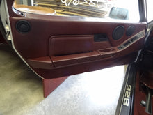 Load image into Gallery viewer, Windshield Wiper Transmission PORSCHE 928 1987 - NW206693