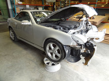 Load image into Gallery viewer, SPEEDOMETER CLUSTER 230 SLK SLK230 SLK32 SLK320 01 02 03 04 - NW161514