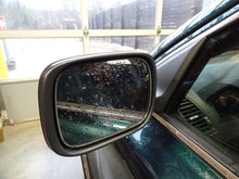 Load image into Gallery viewer, FRONT SPINDLE Volvo XC90 2003 03 04 05 06 - 10 Left - NW167573