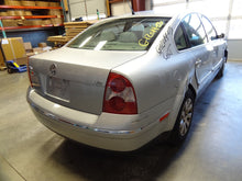 Load image into Gallery viewer, PARKLAMP VW Passat 2001 01 2002 02 03 04 05 Left - NW83708
