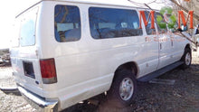 Load image into Gallery viewer, Alternator FORD E350 VAN 2008 - MM1209643