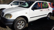 Load image into Gallery viewer, ALTERNATOR MERCEDES ML320 1998 98 1999 99 2000 00 01 02 - MM1213042