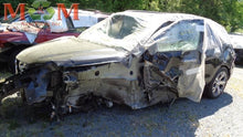Load image into Gallery viewer, Transfer Case Ford Explorer 2018 - MM2382202