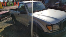Load image into Gallery viewer, Transfer Case Toyota Tacoma 2004 - MM1319915